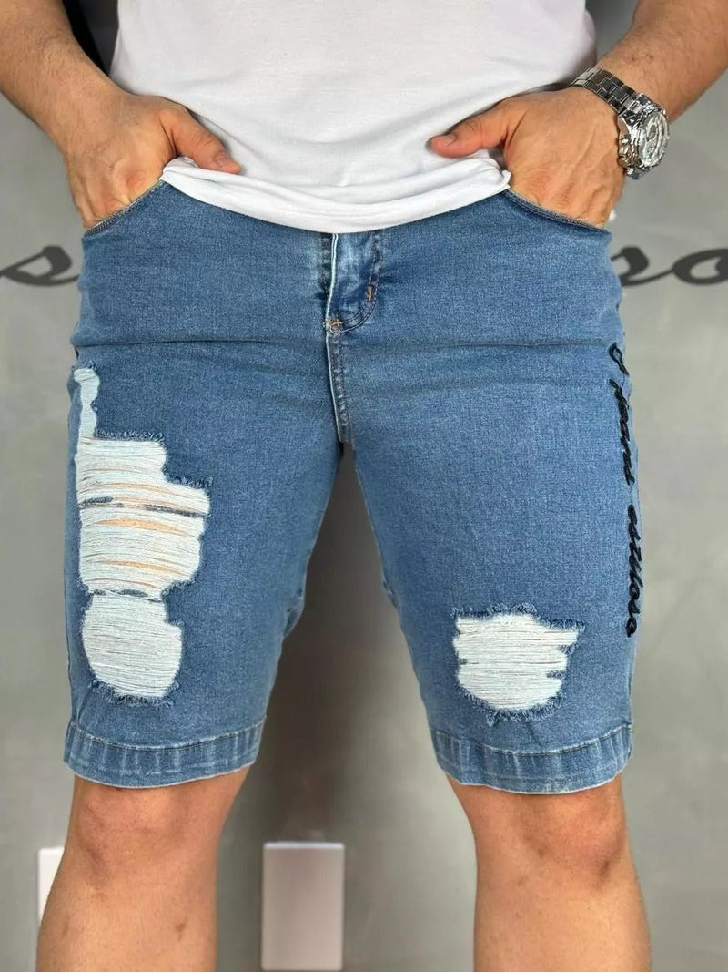 Bermuda Jeans Modelo Skinyy com Bordado